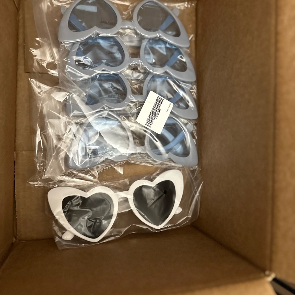 Heart-Shaped Sunglasses Set